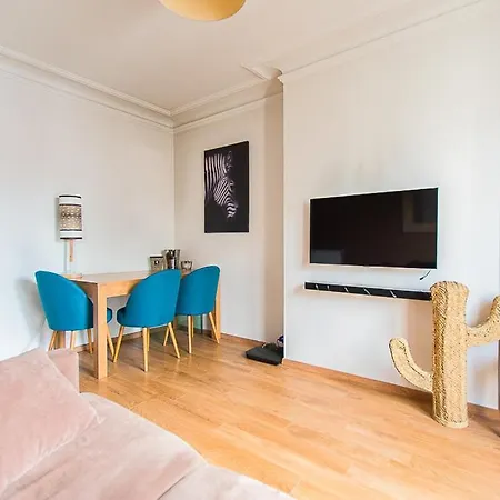 Апартаменты - 15ieme Arrondissement *